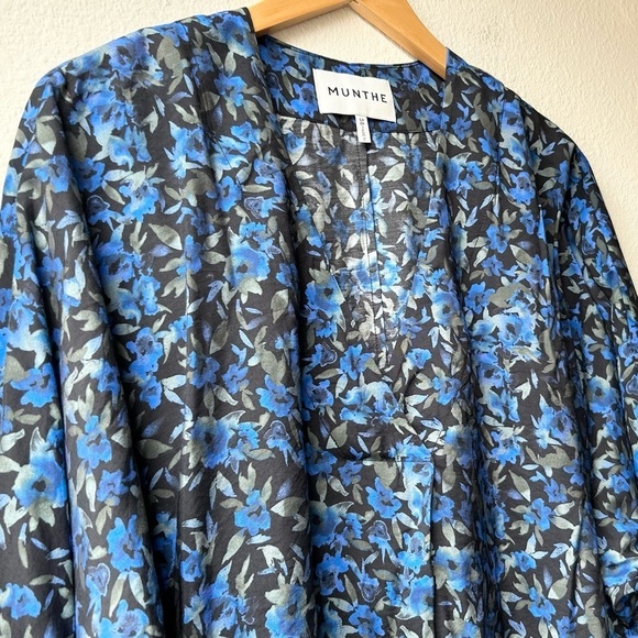 MUNTHE ALUNARIA TOP V neck long sleeve Blue Black floral-print blouse Sz 8 - Picture 6 of 16